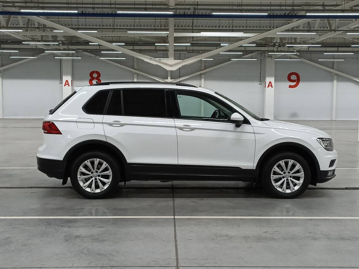 Купить Volkswagen Tiguan, 2019, 120 004 км, фото №4