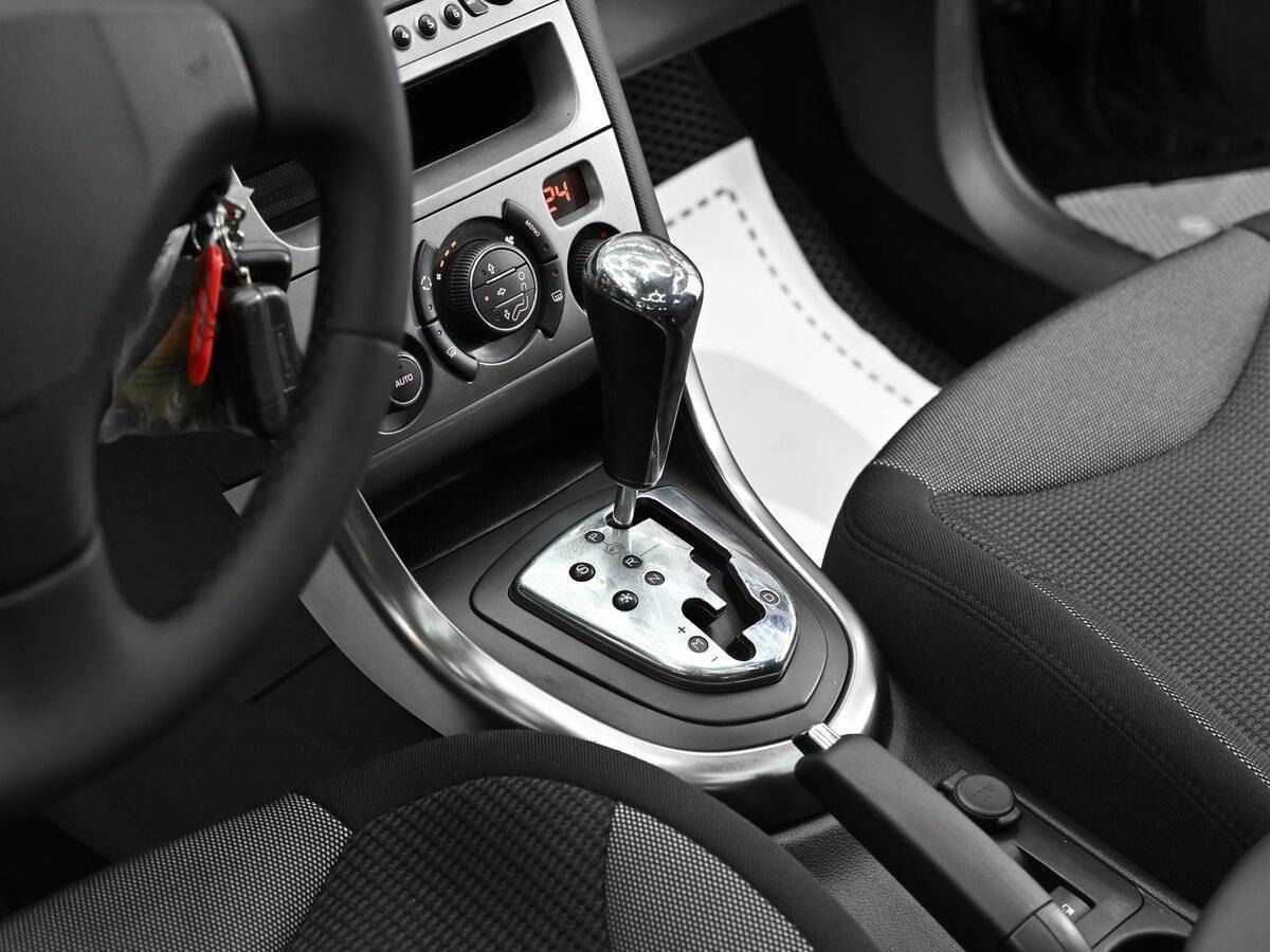 Купить Peugeot 308, 2011, 163 000 км, фото №10