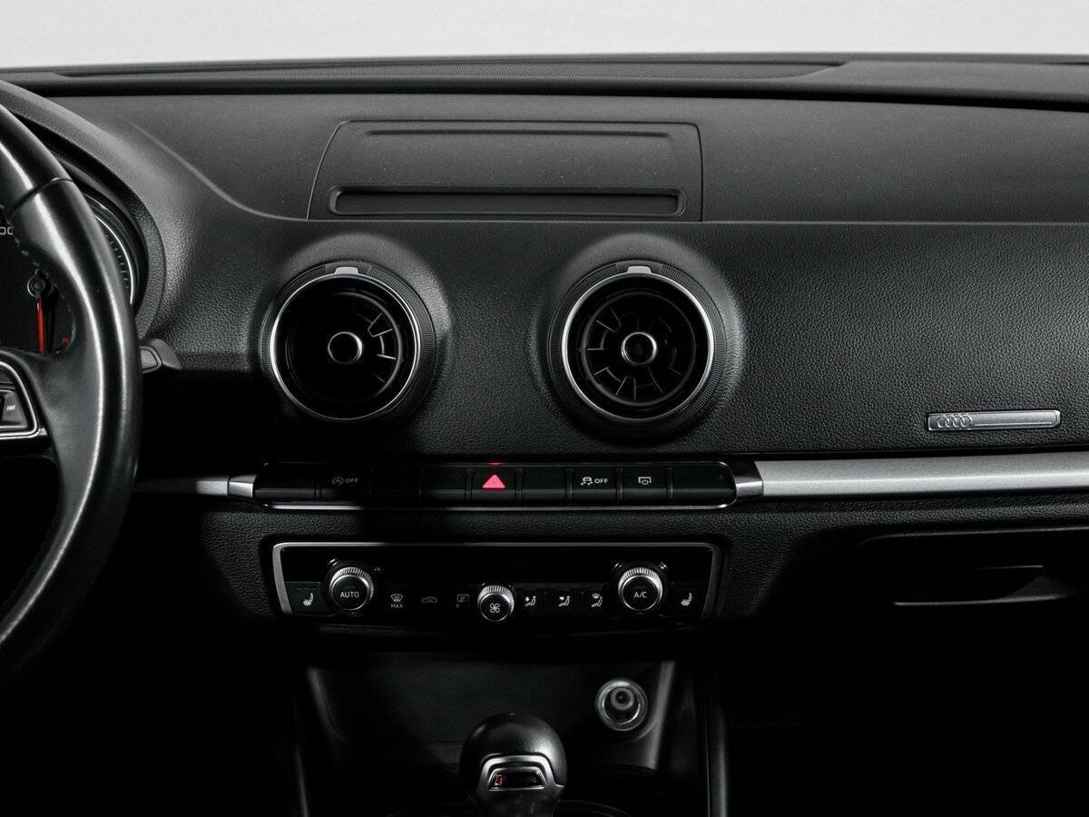 Купить Audi A3, 2018, 88 600 км, фото №13