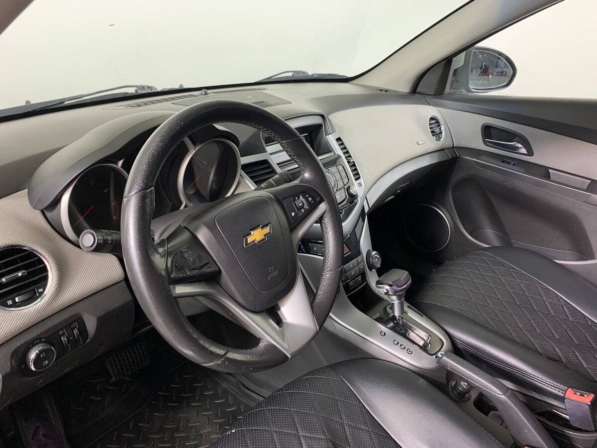 Купить Chevrolet Cruze, 2011, 162 754 км, фото №11