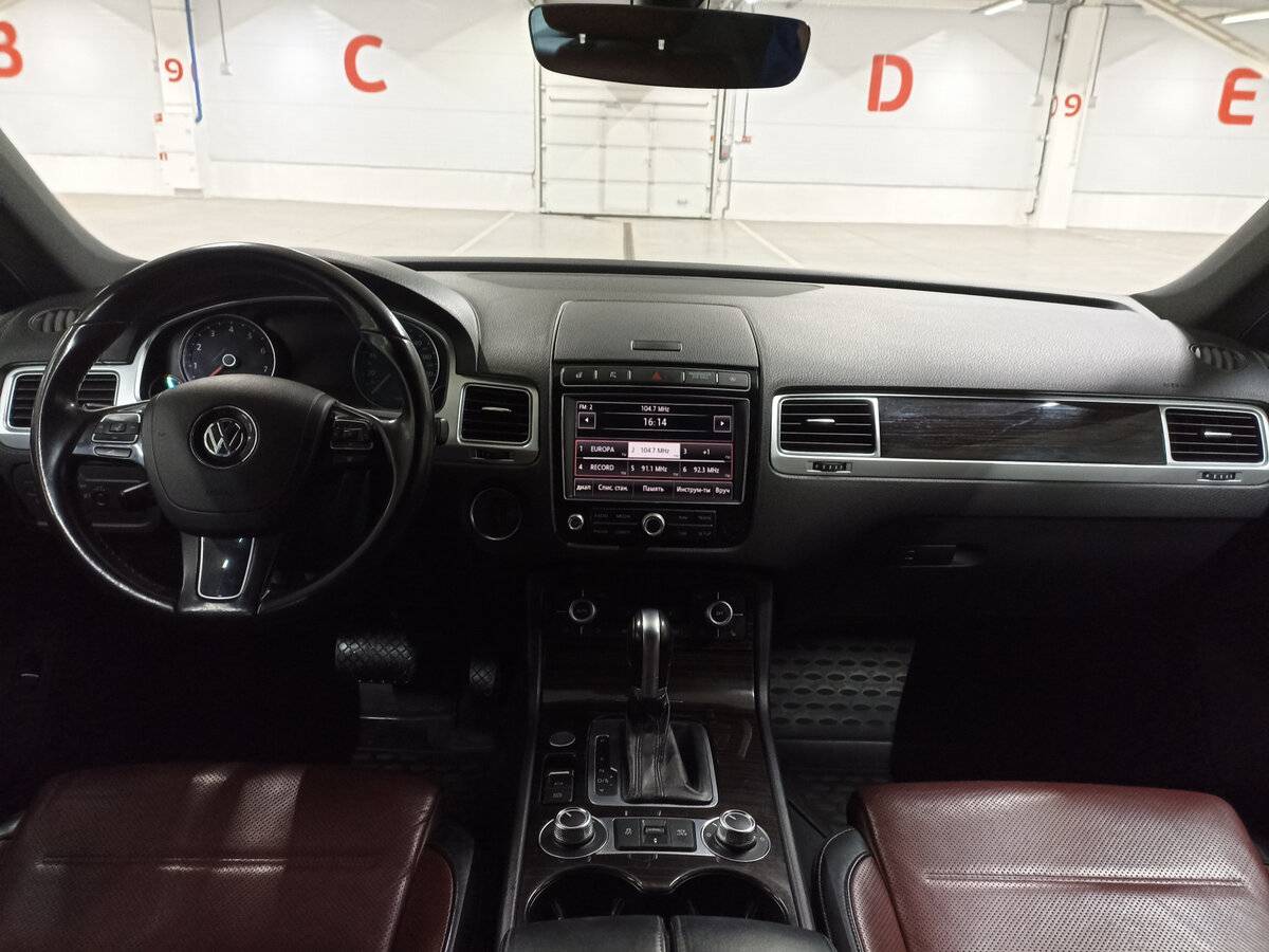Купить Volkswagen Touareg, 2016, 141 134 км, фото №14