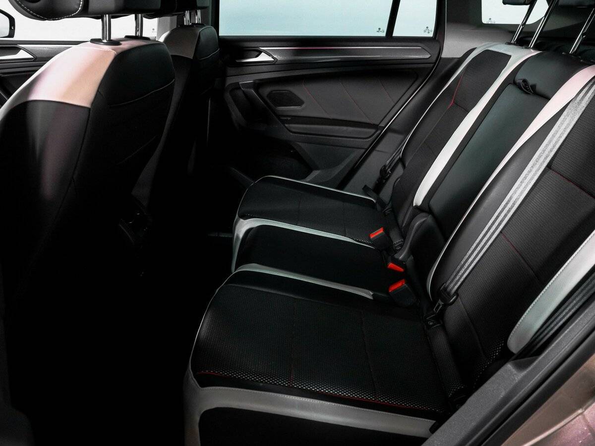 Купить Volkswagen Tiguan, 2021, 77 851 км, фото №10