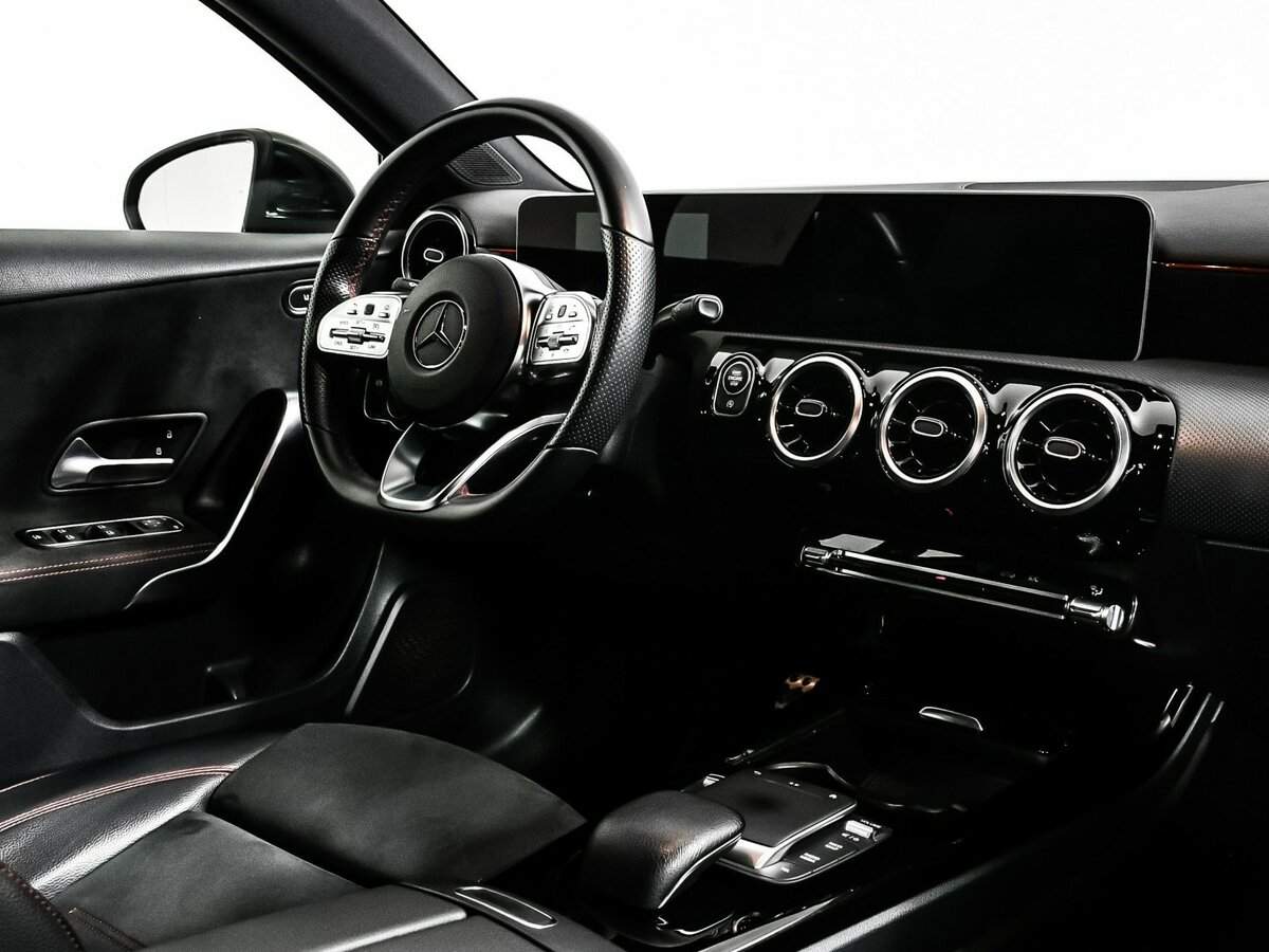 Купить Mercedes-Benz A-Класс 200, 2020, 82 097 км, фото №9