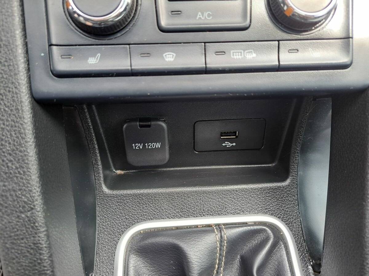 Купить FAW Besturn X40, 2021, 43 714 км, фото №21