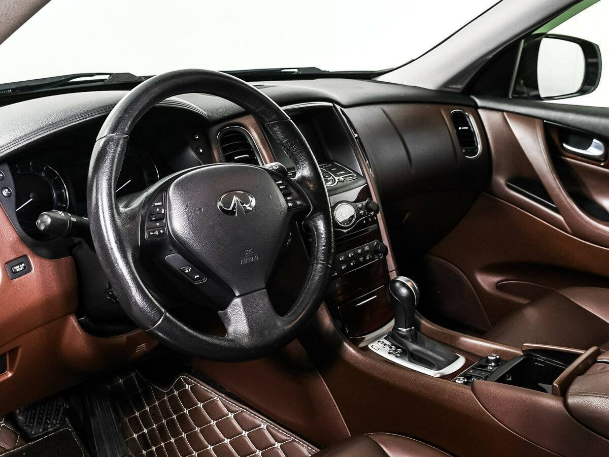 Купить Infiniti QX50, 2017, 93 400 км, фото №12