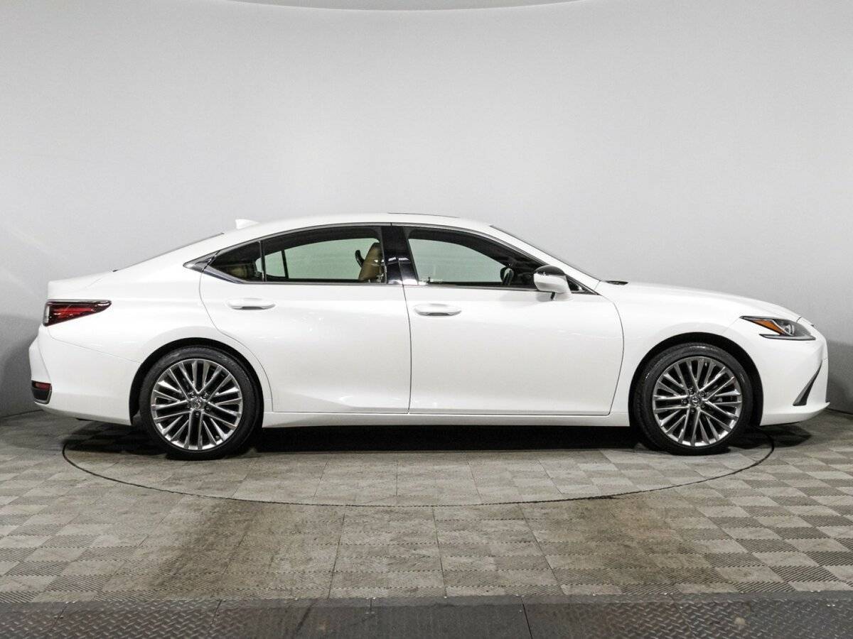Купить Lexus ES 250, 2019, 42 747 км, фото №4