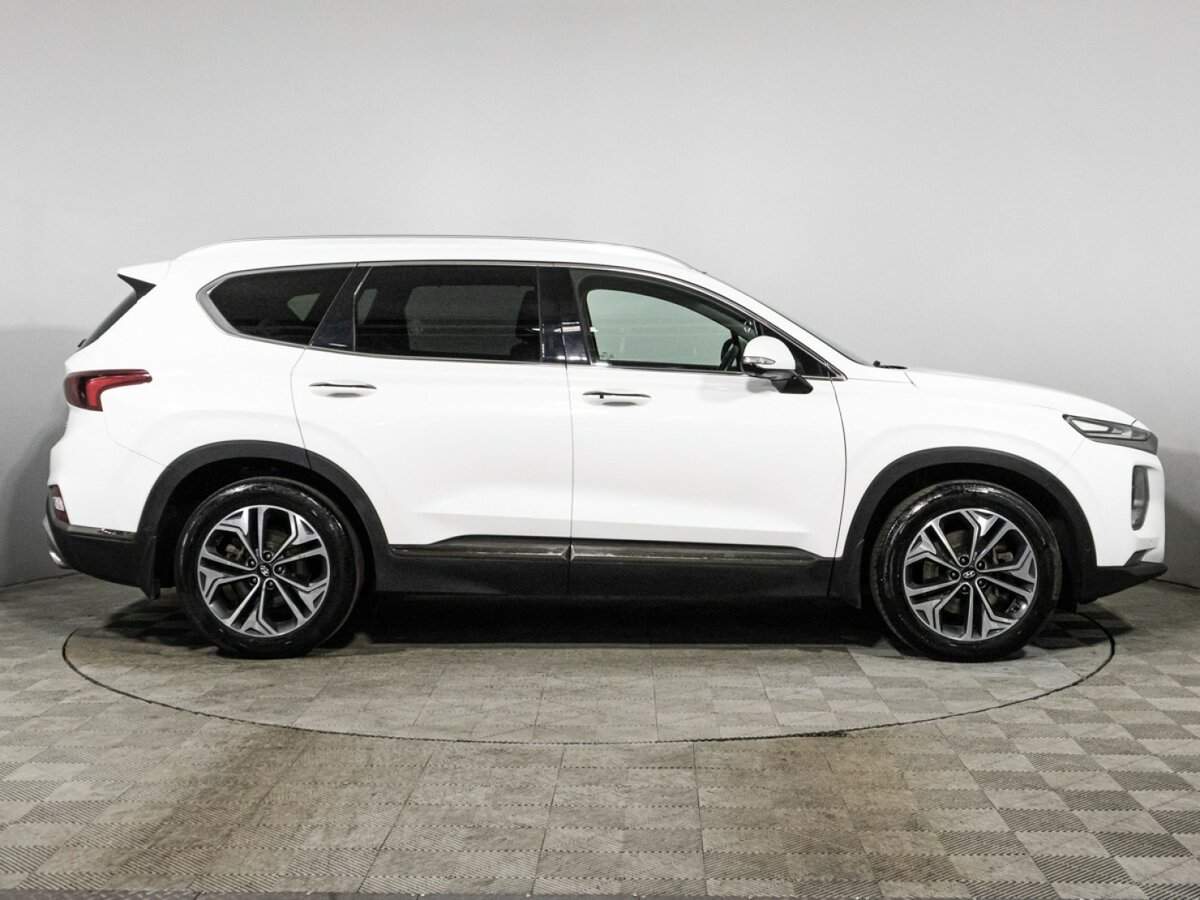 Купить Hyundai Santa Fe, 2019, 48 173 км, фото №4
