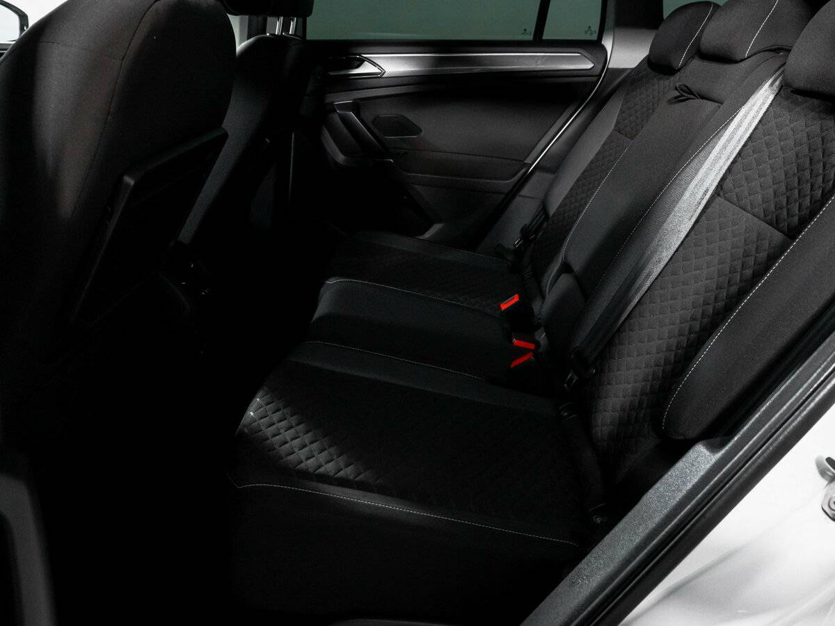 Купить Volkswagen Tiguan, 2018, 63 742 км, фото №10