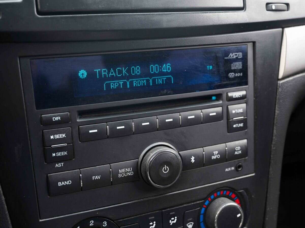 Купить Chevrolet Epica, 2012, 259 371 км, фото №17