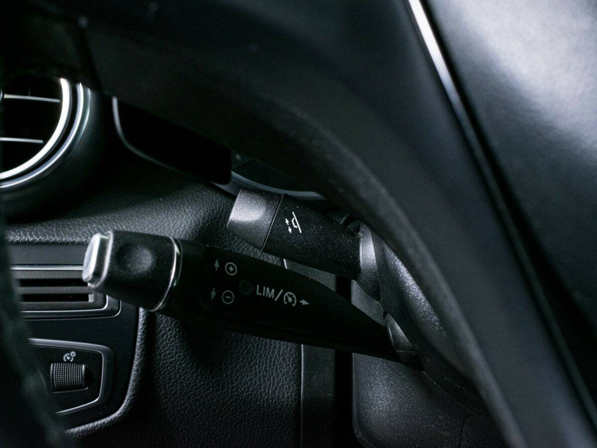 Купить Mercedes-Benz GLC 250 d, 2016, 105 363 км, фото №18