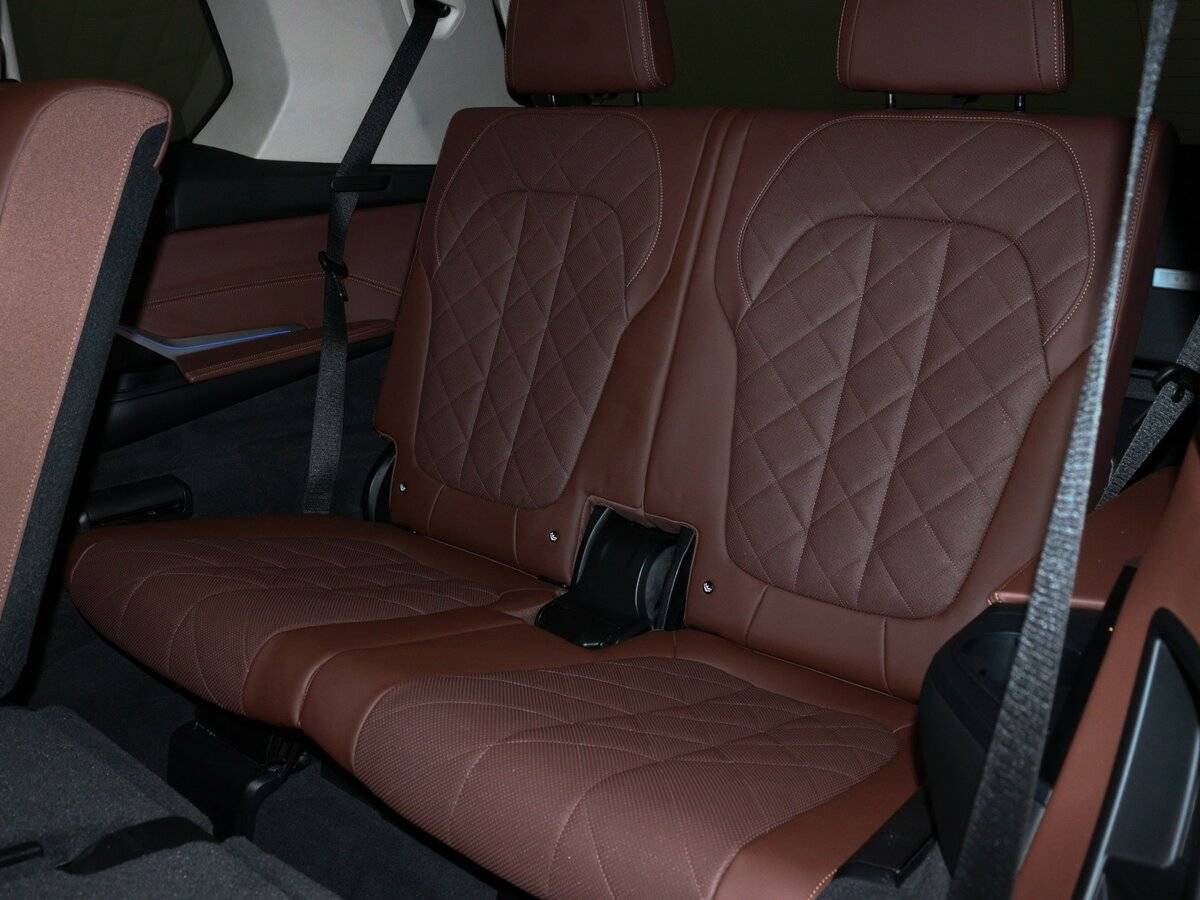 Купить BMW X7 40i, 2022, 4 296 км, фото №16