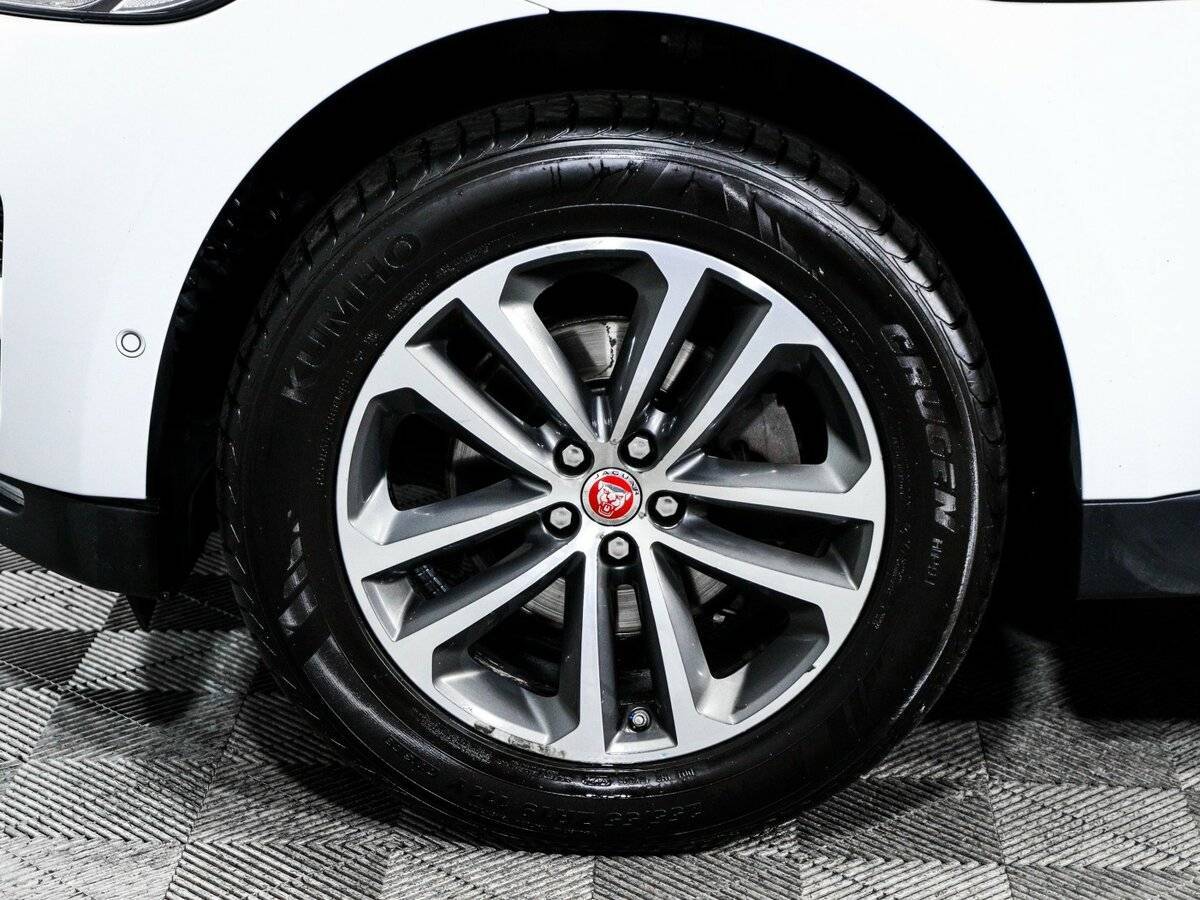 Купить Jaguar F-Pace, 2016, 93 866 км, фото №11