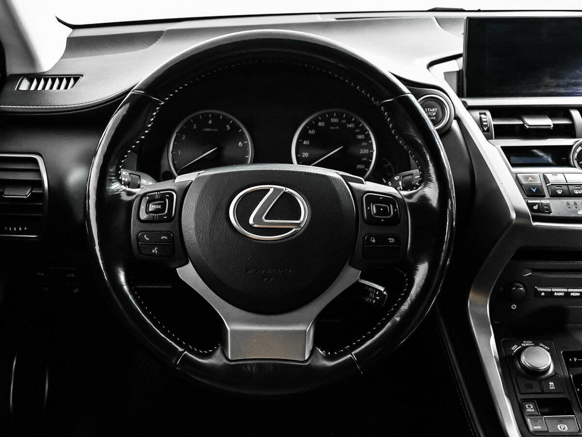 Купить Lexus NX 200t, 2016, 129 000 км, фото №12