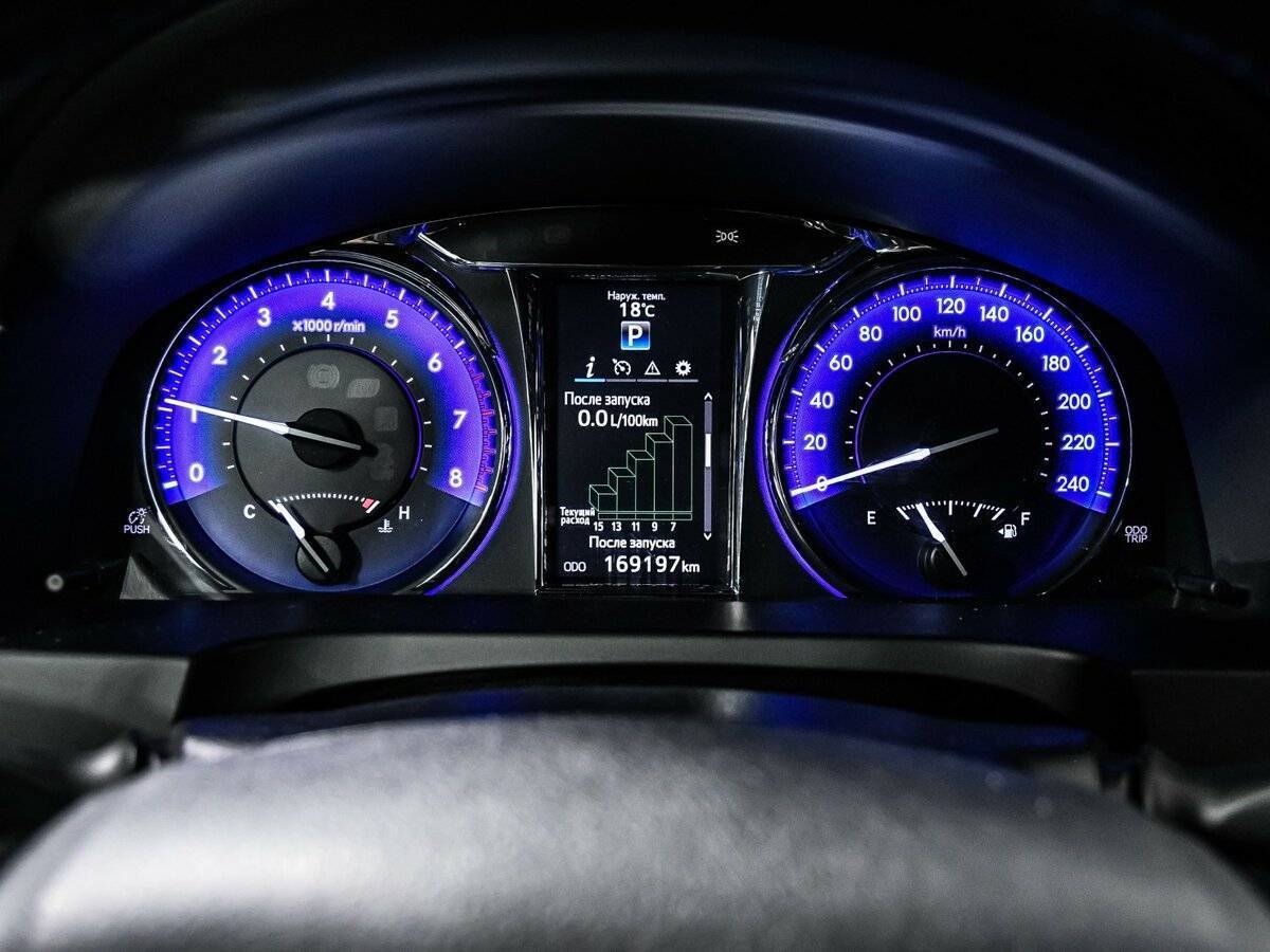 Купить Toyota Camry, 2017, 169 000 км, фото №9