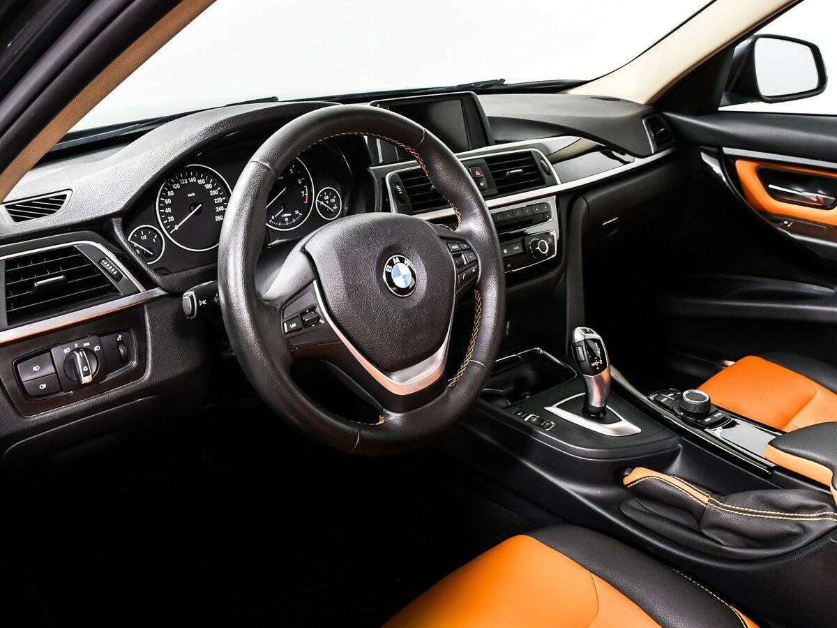 Купить BMW 3 серии 320i, 2017, 47 008 км, фото №13