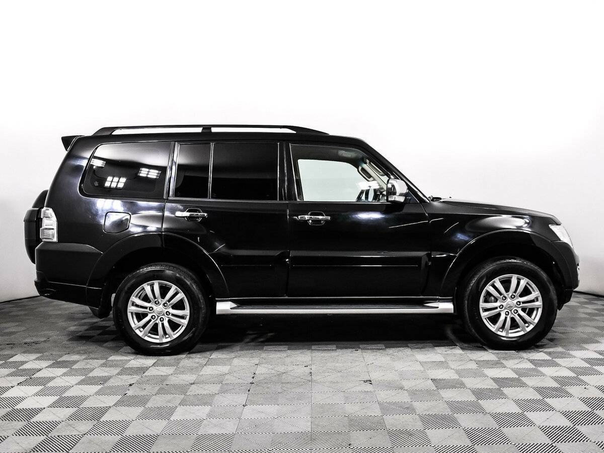 Купить Mitsubishi Pajero, 2017, 118 460 км, фото №4