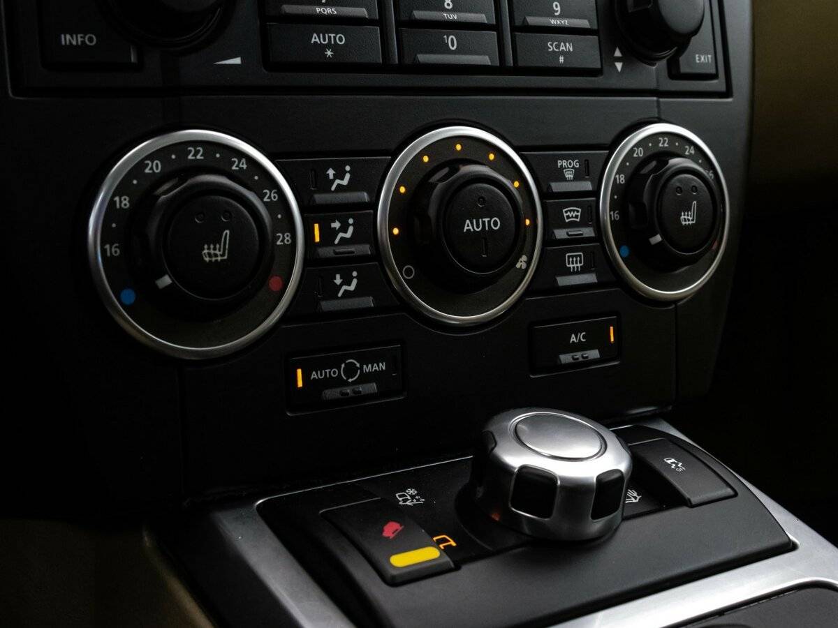 Купить Land Rover Freelander, 2010, 270 282 км, фото №11