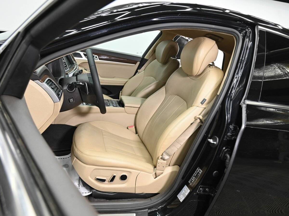 Купить Hyundai Genesis, 2016, 142 000 км, фото №7