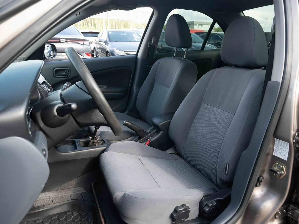 Купить Nissan Almera, 2004, 273 322 км, фото №9