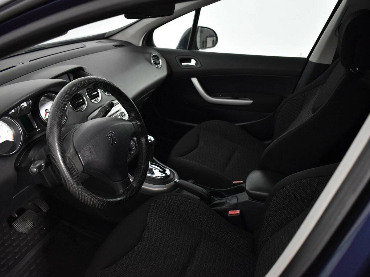 Купить Peugeot 308, 2008, 197 000 км, фото №9