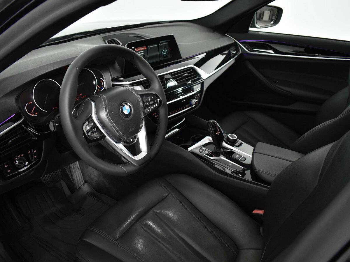 Купить BMW 5 серии 520d xDrive, 2020, 70 870 км, фото №8