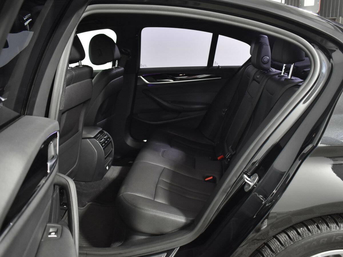Купить BMW 5 серии 520d xDrive, 2020, 70 870 км, фото №11