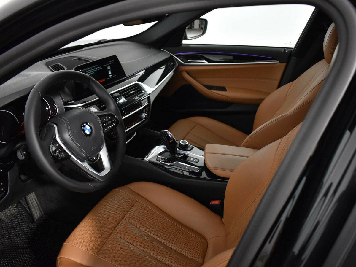 Купить BMW 5 серии 520d xDrive, 2020, 77 800 км, фото №9