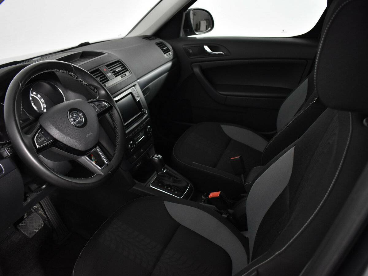 Купить Skoda Yeti, 2017, 158 682 км, фото №9