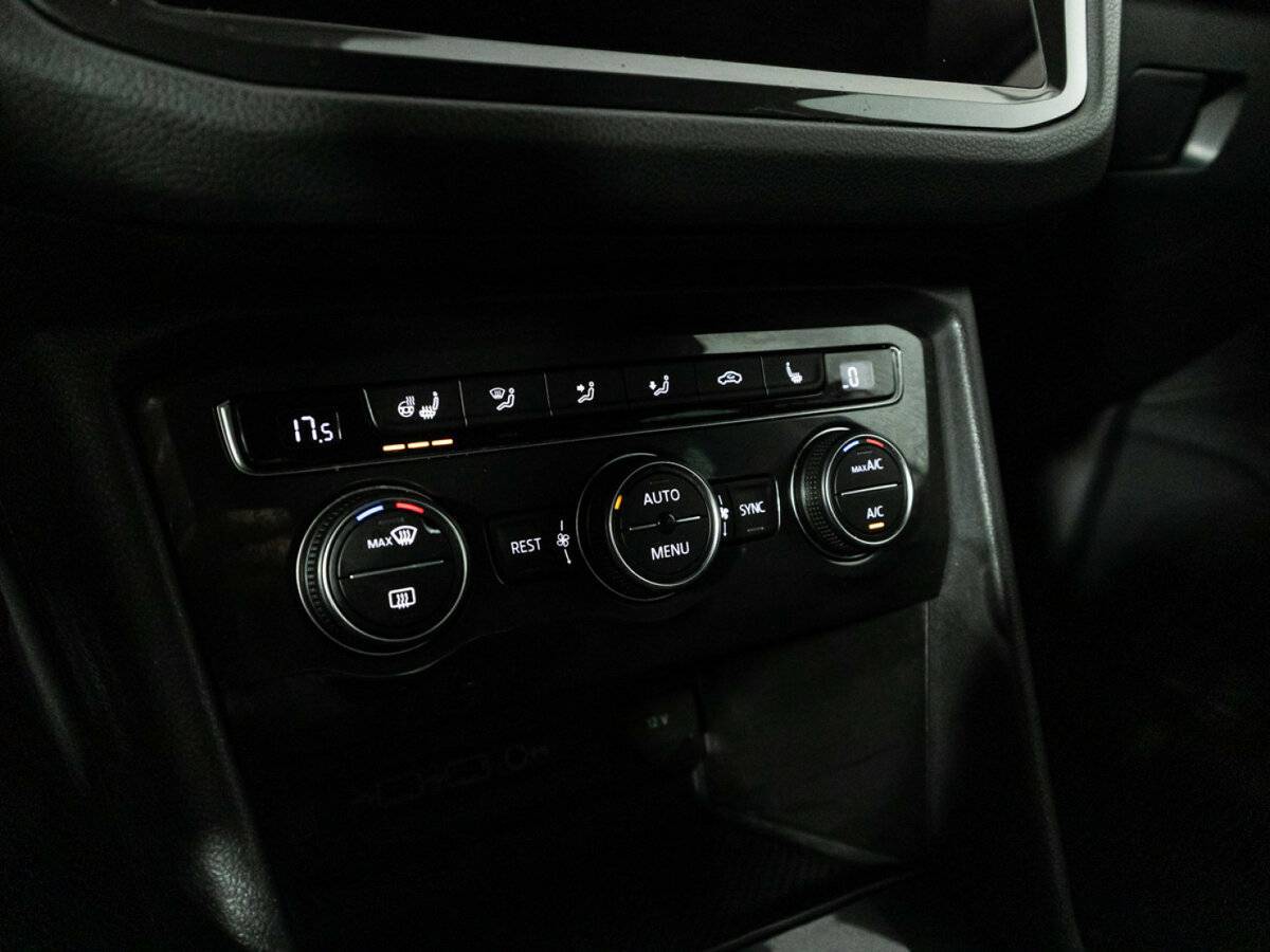 Купить Volkswagen Tiguan, 2019, 123 829 км, фото №18