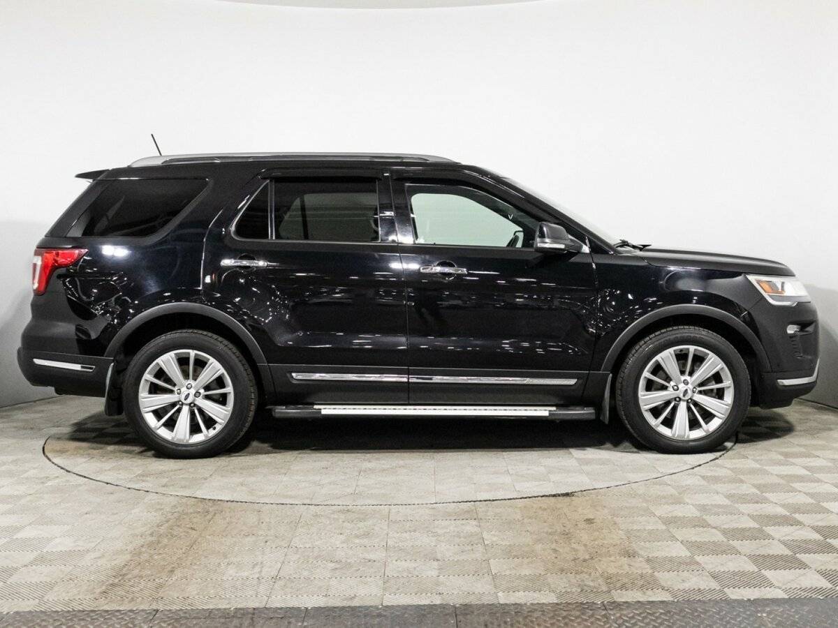 Купить Ford Explorer, 2018, 130 995 км, фото №4