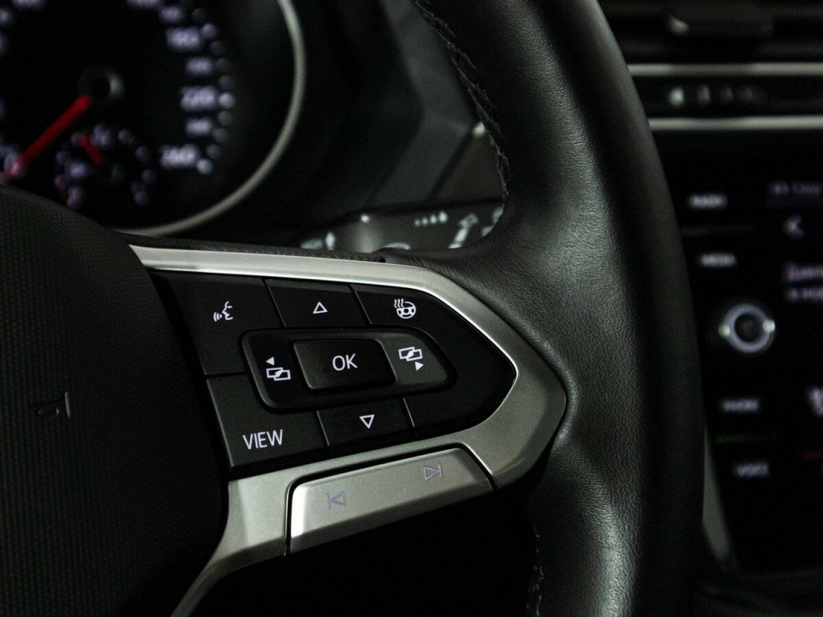 Купить Volkswagen Tiguan, 2022, 62 269 км, фото №23