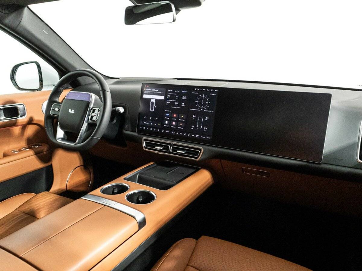 Купить Lixiang L7, 2023, 24 500 км, фото №9