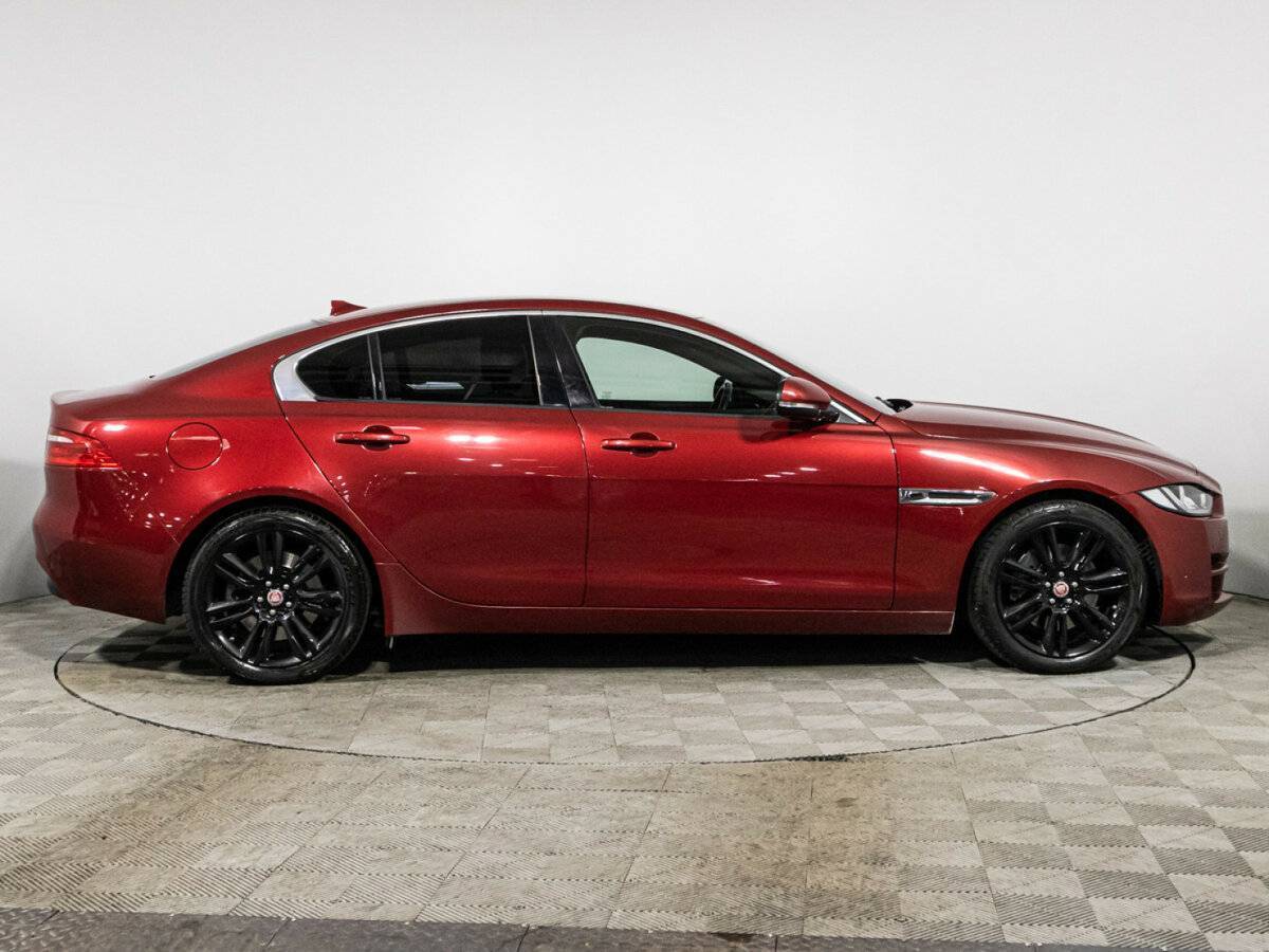 Купить Jaguar XE, 2016, 126 262 км, фото №4