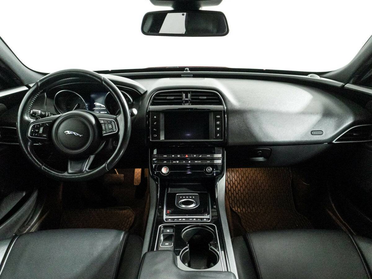 Купить Jaguar XE, 2016, 126 262 км, фото №13