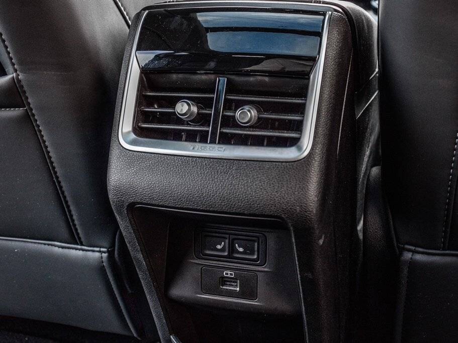 Купить Chery Tiggo 7 Pro Plug-in Hybrid, 2023, 3 750 км, фото №30