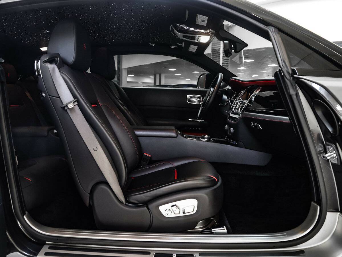 Купить Rolls-Royce Wraith, 2018, 14 313 км, фото №32