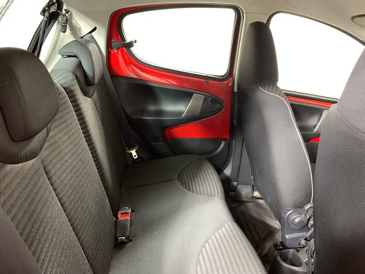 Купить Peugeot 107, 2012, 125 147 км, фото №17