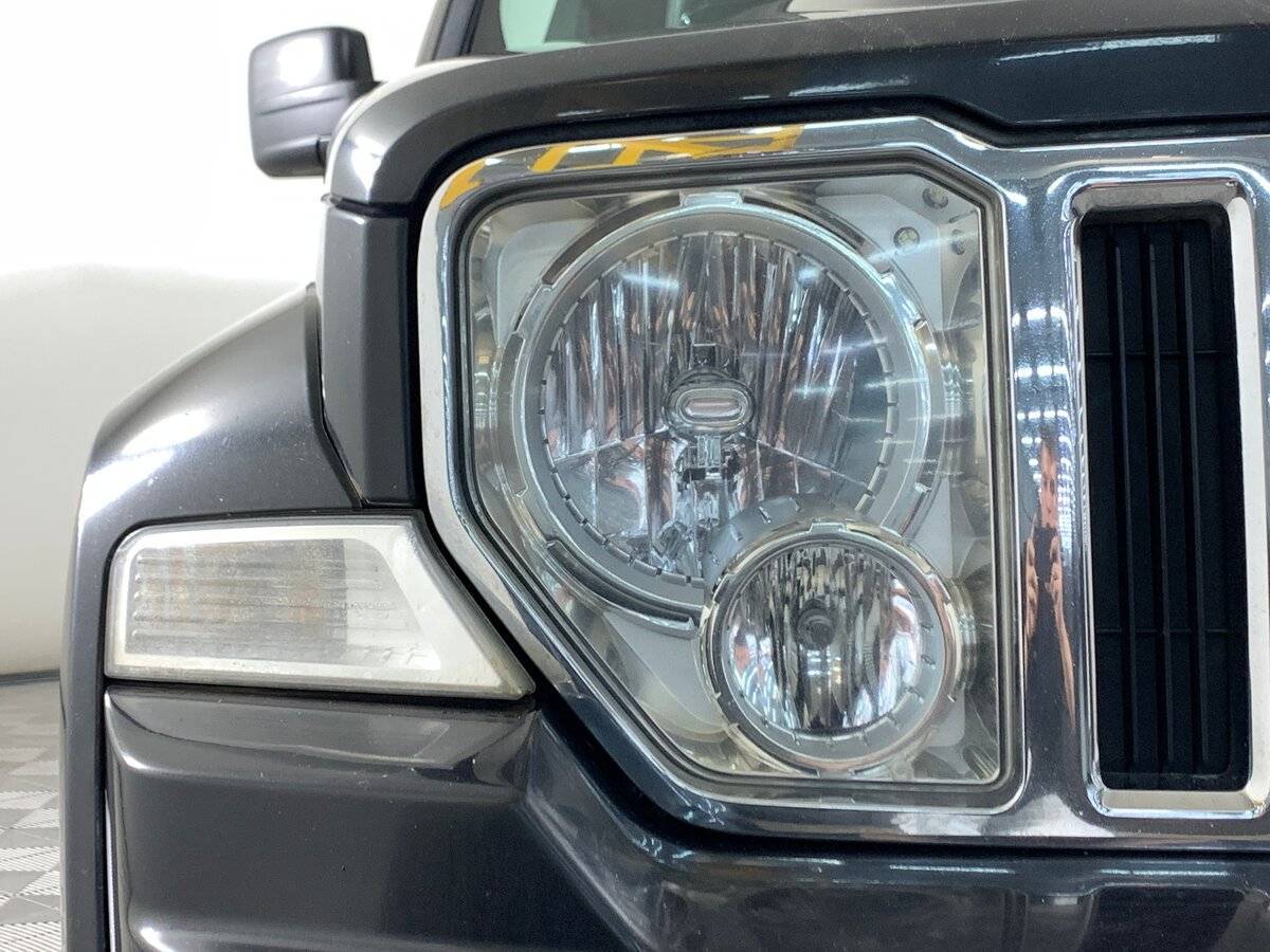 Купить Jeep Cherokee, 2008, 324 751 км, фото №10