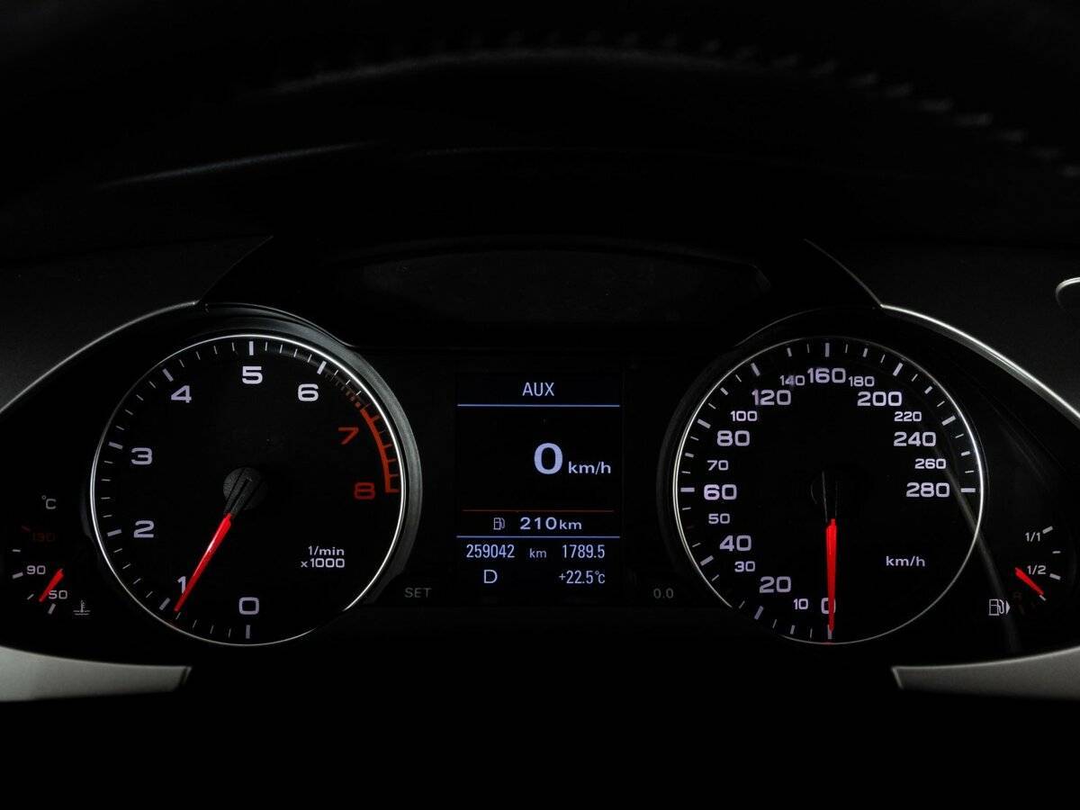 Купить Audi A4, 2010, 259 038 км, фото №24