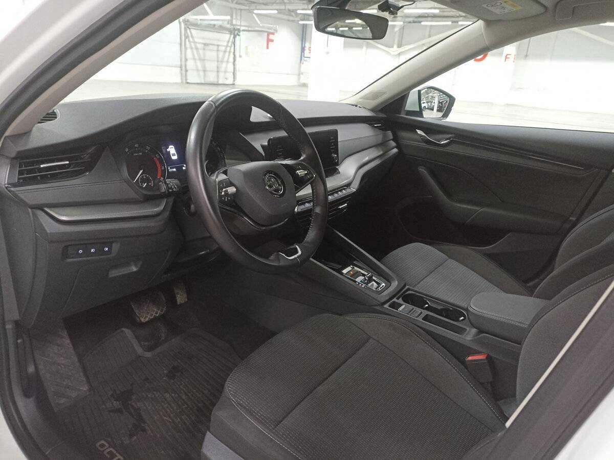 Купить Skoda Octavia, 2021, 111 178 км, фото №16