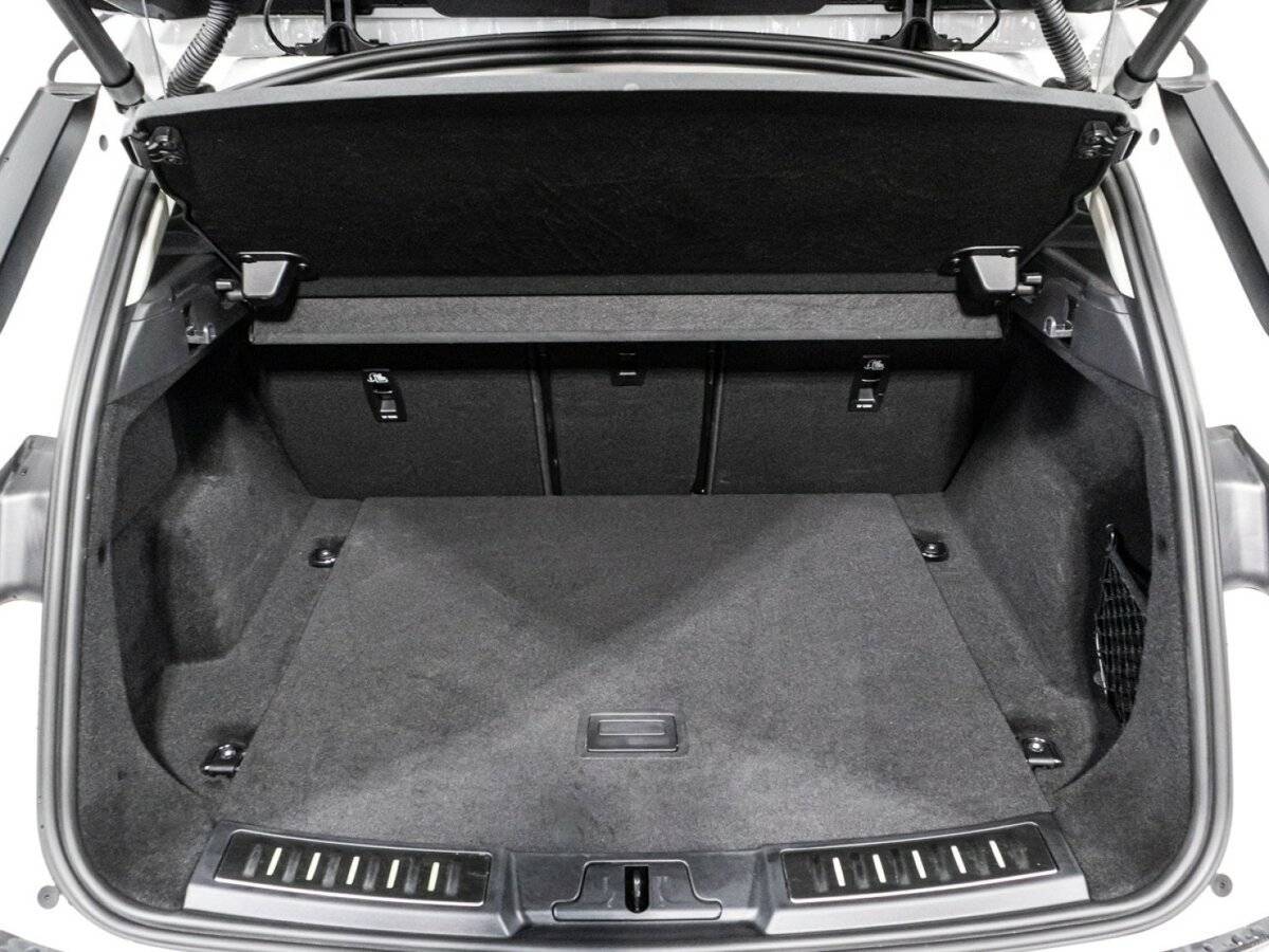 Купить Land Rover Range Rover Evoque P250 MHEV Long, 2024, 7 958 км, фото №15