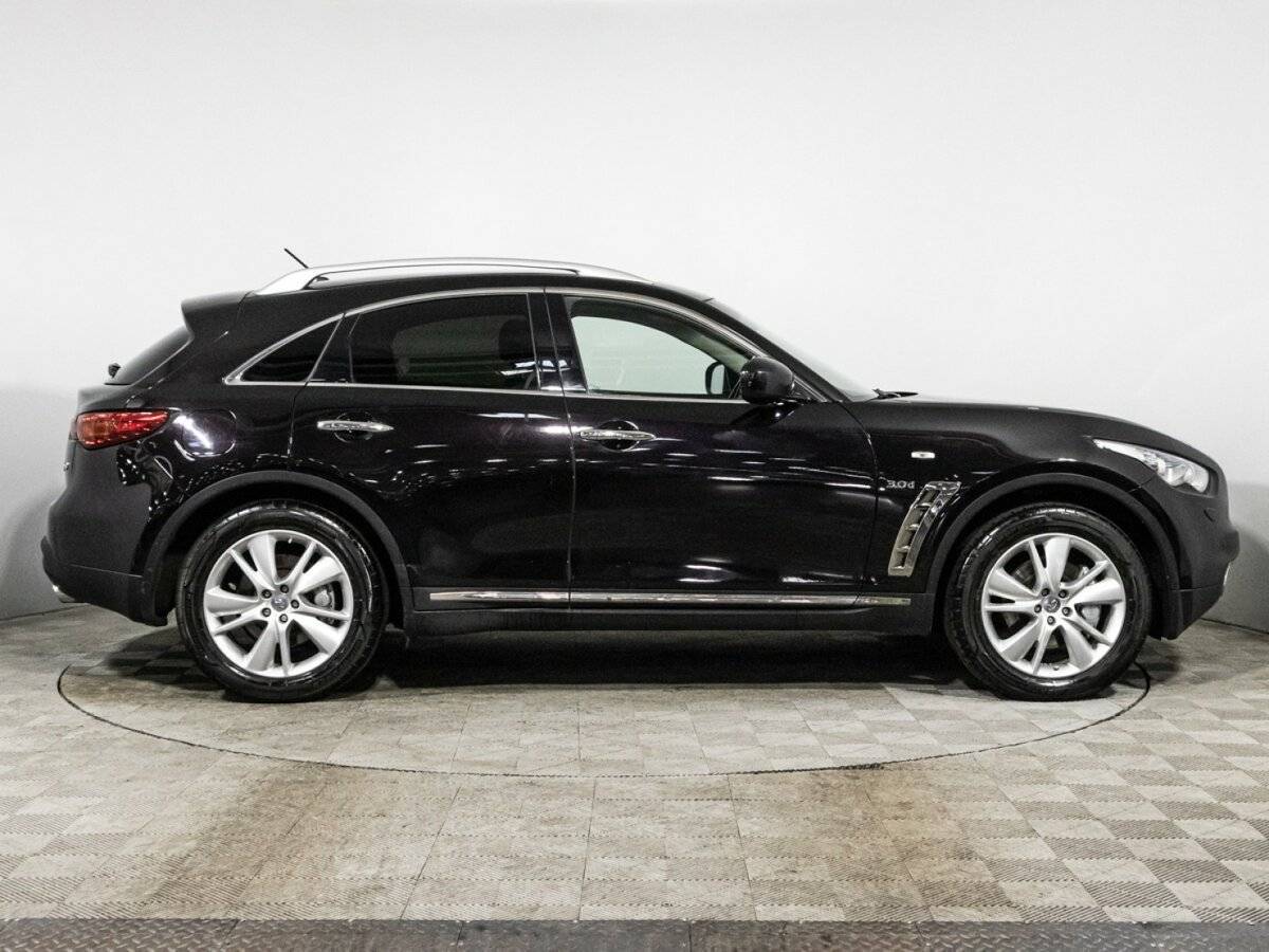 Купить Infiniti QX70, 2016, 107 557 км, фото №4