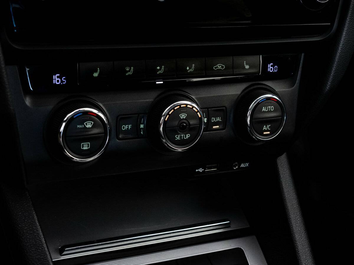 Купить Skoda Octavia, 2014, 175 370 км, фото №10