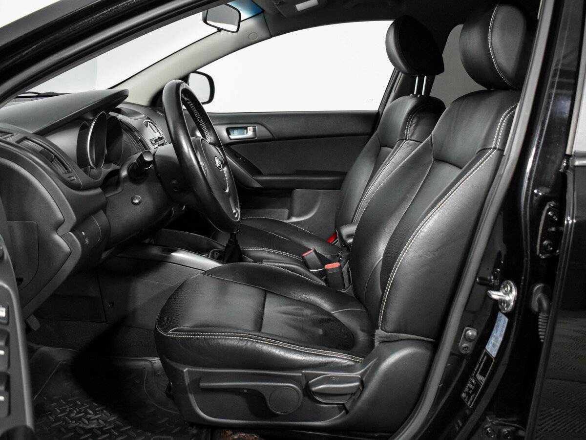 Купить Kia Cerato 5-speed, 2011, 130 000 км, фото №9