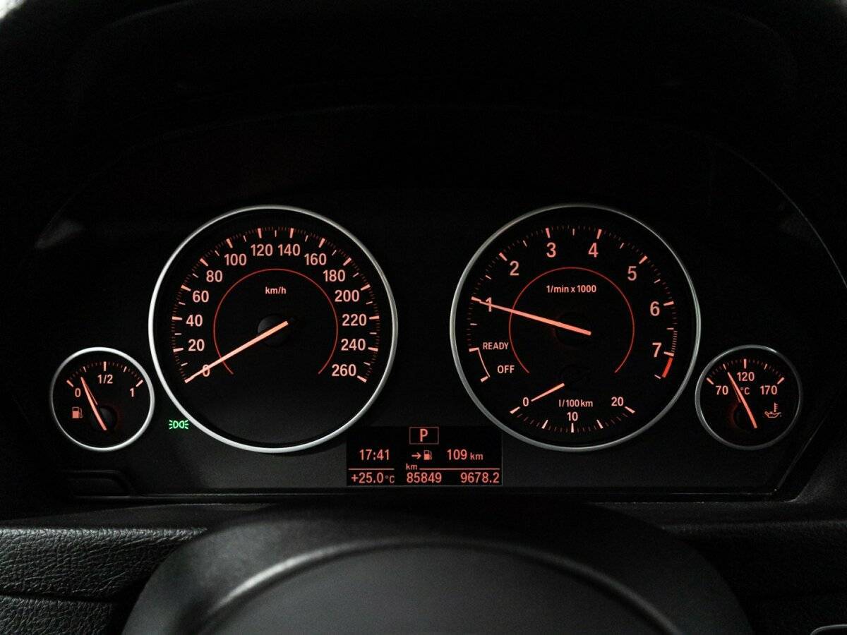 Купить BMW 3 серии 320i xDrive, 2018, 85 826 км, фото №12