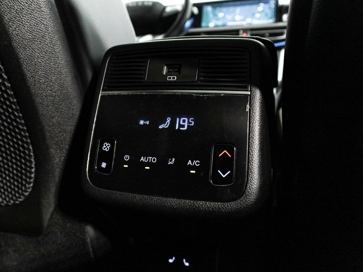 Купить Exeed VX, 2023, 29 181 км, фото №24