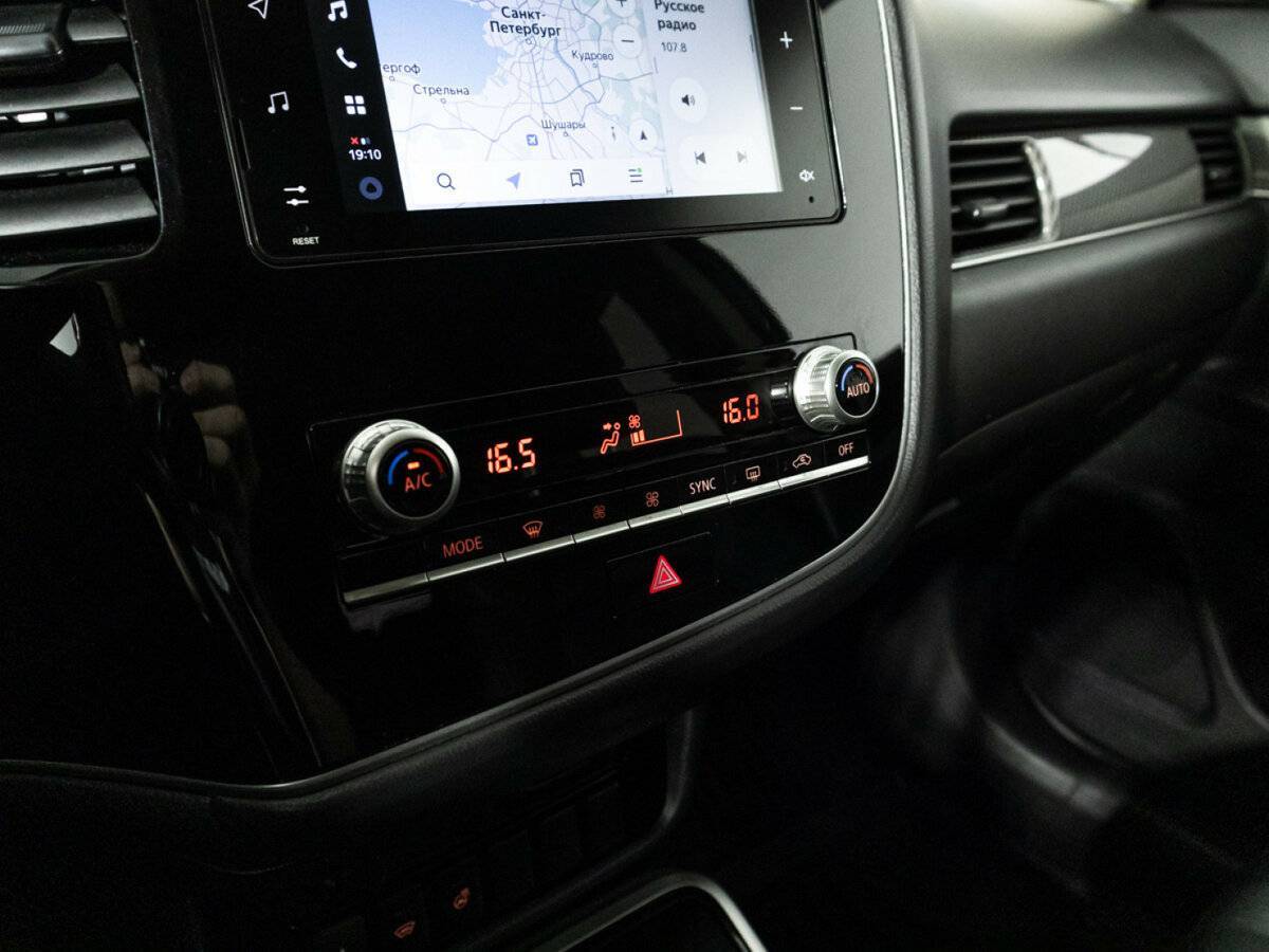 Купить Mitsubishi Outlander, 2020, 110 000 км, фото №19