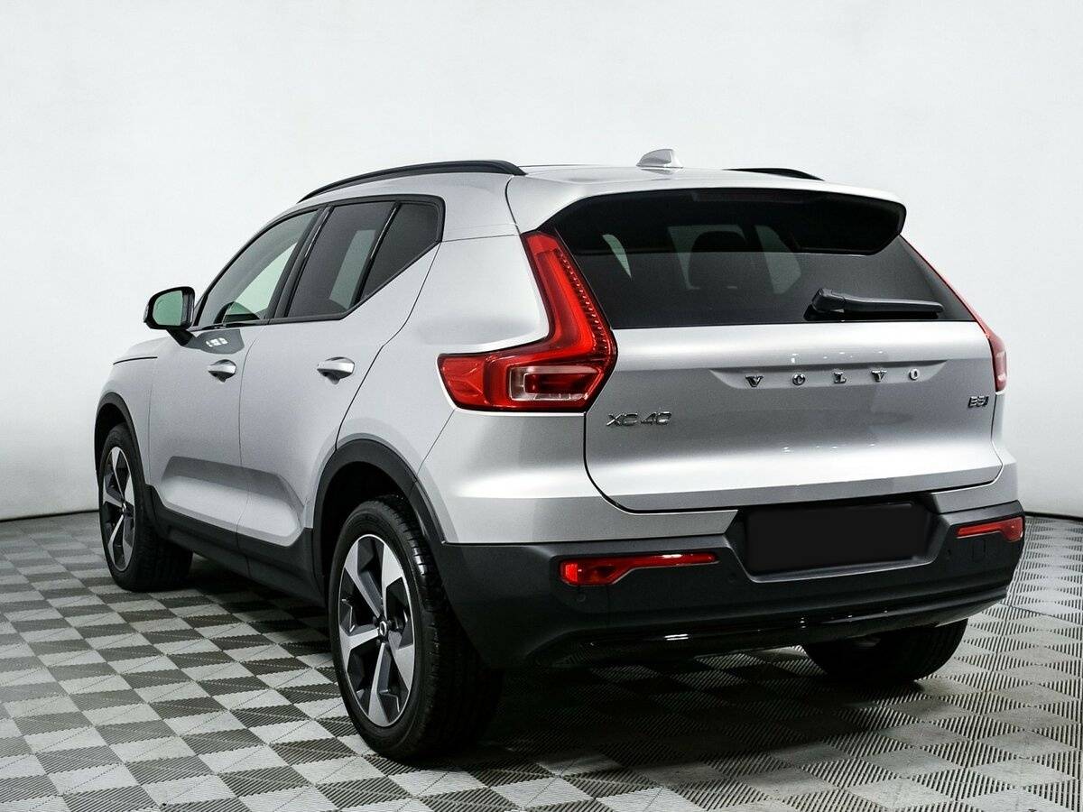 Купить Volvo XC40, 2023, 1 500 км, фото №7