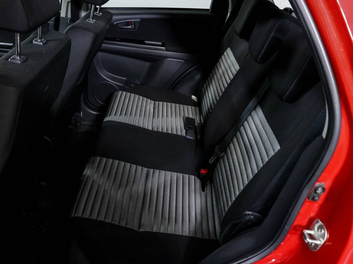 Купить Suzuki SX4, 2010, 89 597 км, фото №10