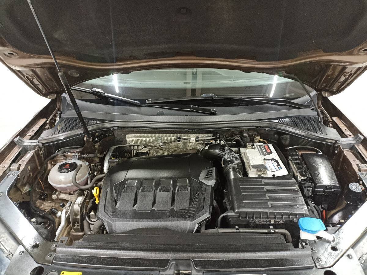 Купить Volkswagen Tiguan, 2020, 161 796 км, фото №9